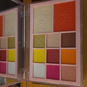 SpongeBob SquarePants Shafow Palette NEW